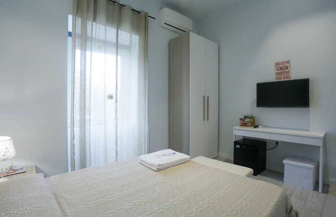 Esposito Plaza- Rooms&Suite-1